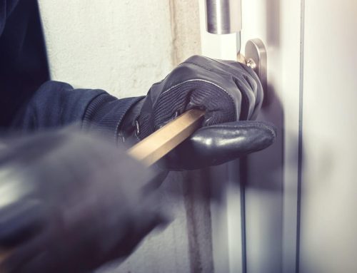 What is the Difference Between Robbery and Burglary?